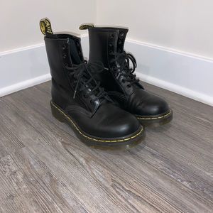 Dr Martens Black 1460 Smooth Boots